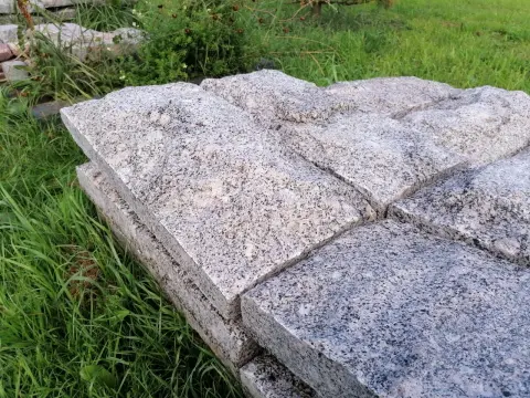 Плита гранитная Возрождение скала