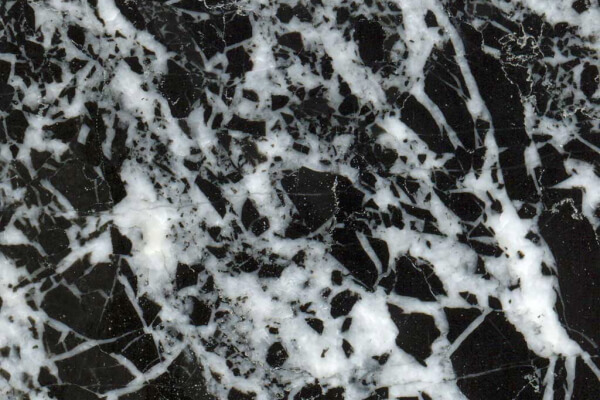 Мрамор Nero Marquina (Неро Марквина)